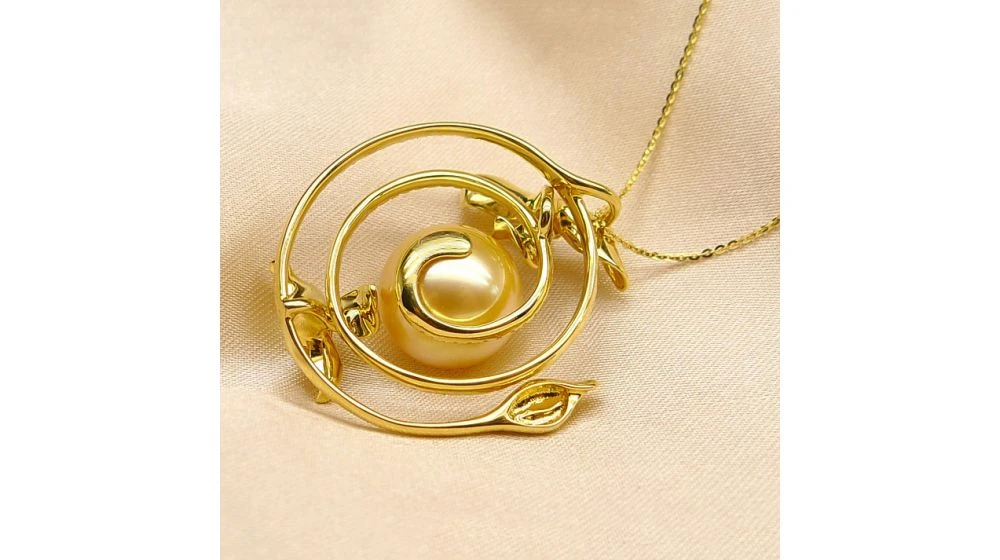 Pendentif Orchidée Sauvage - Perle Dorée Des Mers Du Sud 7 Pendentif Orchidée Sauvage - Perle Dorée Des Mers Du Sud – Image 7