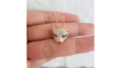 Pendentif Panthère Perle D'Australie Dorée. Or Jaune Et Diamants 21 Pendentif Panthère Perle D'Australie Dorée. Or Jaune Et Diamants -Maria || Simplicity Soldes 01 181