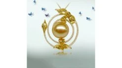 Pendentif Orchidée Sauvage - Perle Dorée Des Mers Du Sud 10 Pendentif Orchidée Sauvage - Perle Dorée Des Mers Du Sud -Maria || Simplicity Soldes 02 179 2