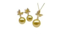 Pendentif Papillon Or Jaune. Perle D'Australie Dorée. Diamants -Maria || Simplicity Soldes 08 13