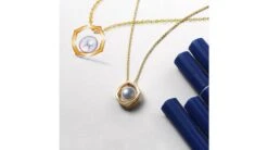 Pendentif Perle De Culture Akoya - Coco Chanel - Or Jaune -Maria || Simplicity Soldes 09 50