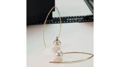 Crochet D'oreille Perle Akoya, Or Jaune. Less Is More. Minimaliste