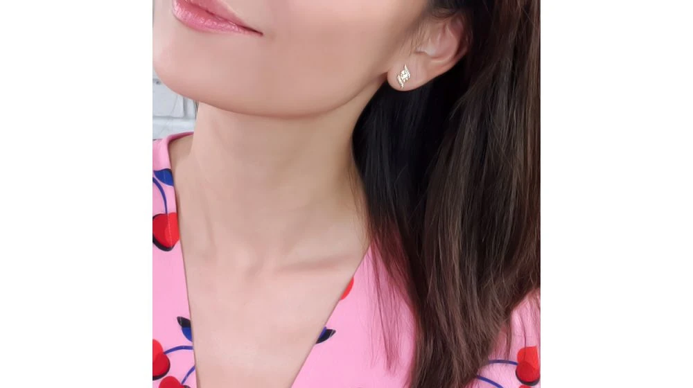 Maria Boucles D'oreilles Pendantes. Or Jaune Diamants. Carat Personnalisable 4 Maria Boucles D'oreilles Pendantes. Or Jaune Diamants. Carat Personnalisable – Image 4