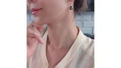 Boucles Oreilles Or Blanc - Perles Noires - Dormeuses Eau Douce 8.5/9mm