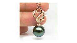 Pendentif Séduction Cygne - Perle De Tahiti - Or Jaune, Diamants -Maria || Simplicity Soldes UpFiles Image 2008 08 15 633544036578228146