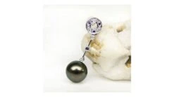 Boucles Oreilles - Perles De Tahiti Noires - Or Blanc, Diamants, Saphirs -Maria || Simplicity Soldes UpFiles Image 2008 10 28 633607895073168750