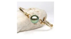 Bracelet Jonc - Perle De Tahiti Noire - Or Jaune, Diamants -Maria || Simplicity Soldes UpFiles Image 2009 06 17 633808249252412961 2