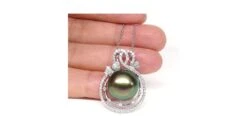 Pendentif 3 Coeurs - Amour - Perle De Tahiti - Or Blanc, Diamants -Maria || Simplicity Soldes UpFiles Image 2009 07 06 633824673147964704