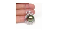 Pendentif 3 Coeurs - Amour - Perle De Tahiti - Or Blanc, Diamants -Maria || Simplicity Soldes UpFiles Image 2009 07 06 633824673304167364