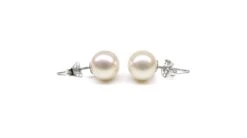 Hera Clou Oreille Or Blanc. Boucles Perles De Chine. Perle 8/9mm