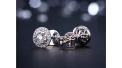 Boucles Oreilles Puces Pavées. Diamants 0.80ct Fleurs. Or Blanc 18cts -Maria || Simplicity Soldes owd032 1 1