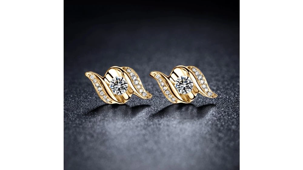 Maria Boucles D'oreilles Pendantes. Or Jaune Diamants. Carat Personnalisable 6 Maria Boucles D'oreilles Pendantes. Or Jaune Diamants. Carat Personnalisable – Image 6