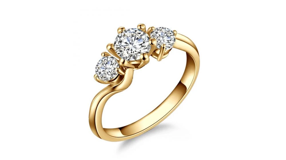 Solitaire Trilogie Or Jaune - Bague De Fiançaille 3 Diamants | Trilogie 1 Solitaire Trilogie Or Jaune - Bague De Fiançaille 3 Diamants | Trilogie