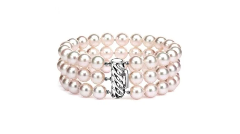 Maria || Simplicity Soldes -Maria || Simplicity Soldes upfiles image 2011 04 13 634382882966782910 2 768x430 1